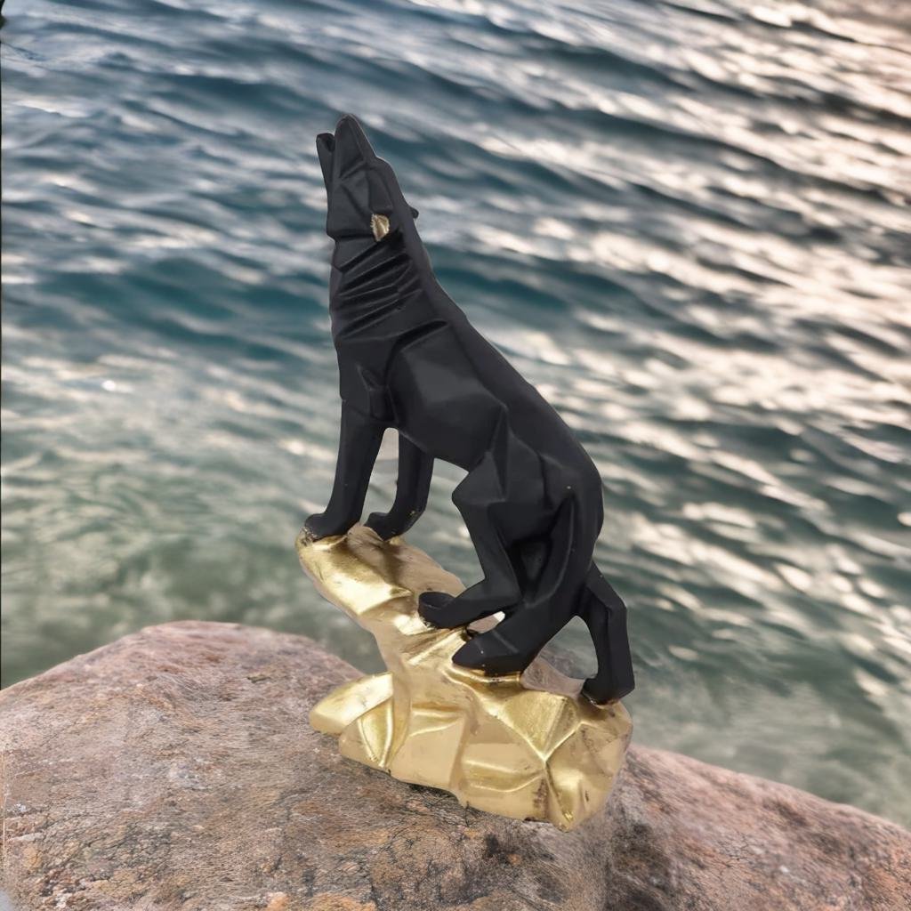 Howling Wolf Showpiece - Tinyminymo