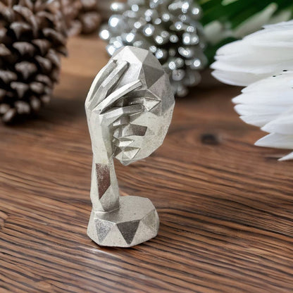 Human Face Artifact - Tinyminymo