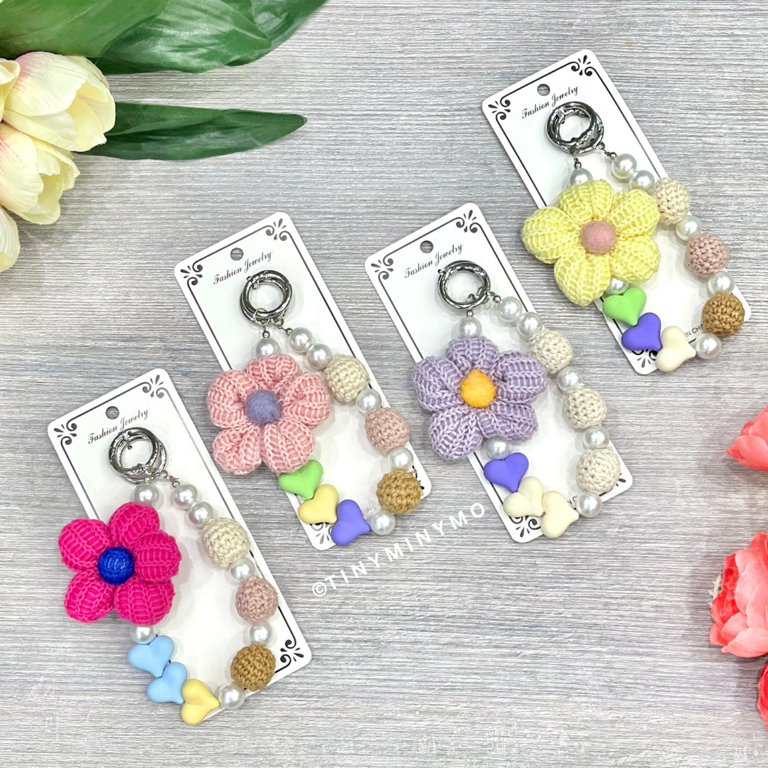 Four Different Colors of Kawaii Mobile Charm - Tinyminymo
