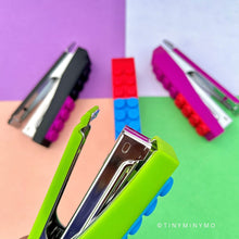 Load image into Gallery viewer, Green Lego Stapler - Tinyminymo
