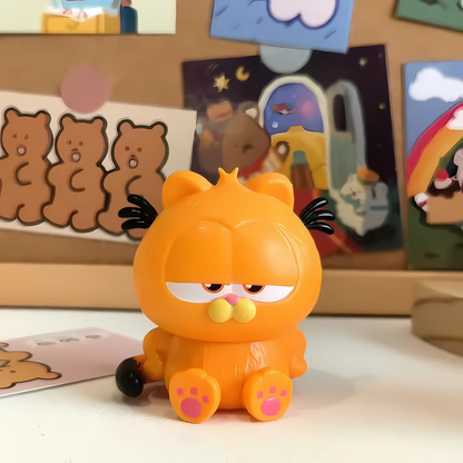Little Garfield Action Figure - Tinyminymo