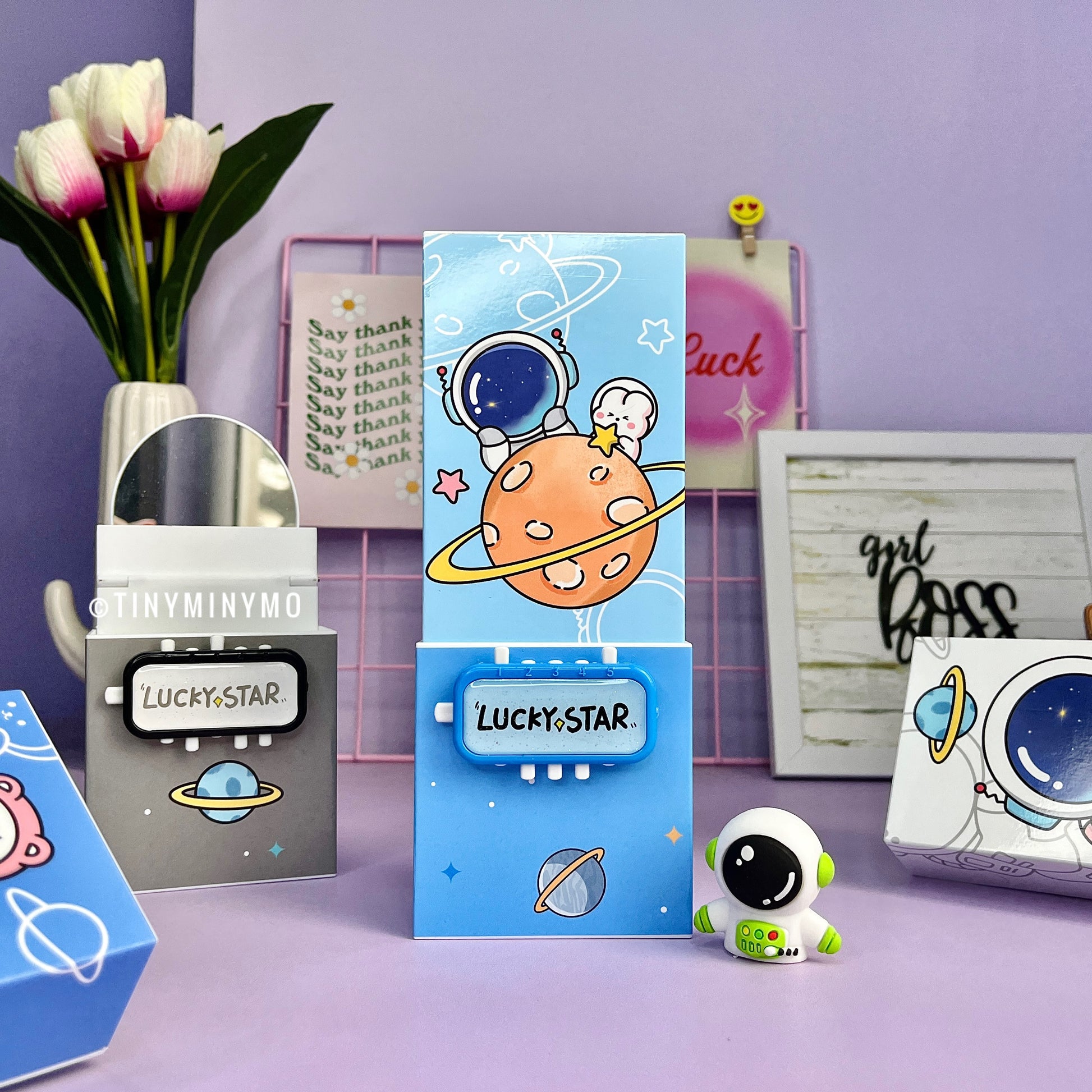 Lockable pencil box cum pen stand - Astronaut - Tinyminymo
