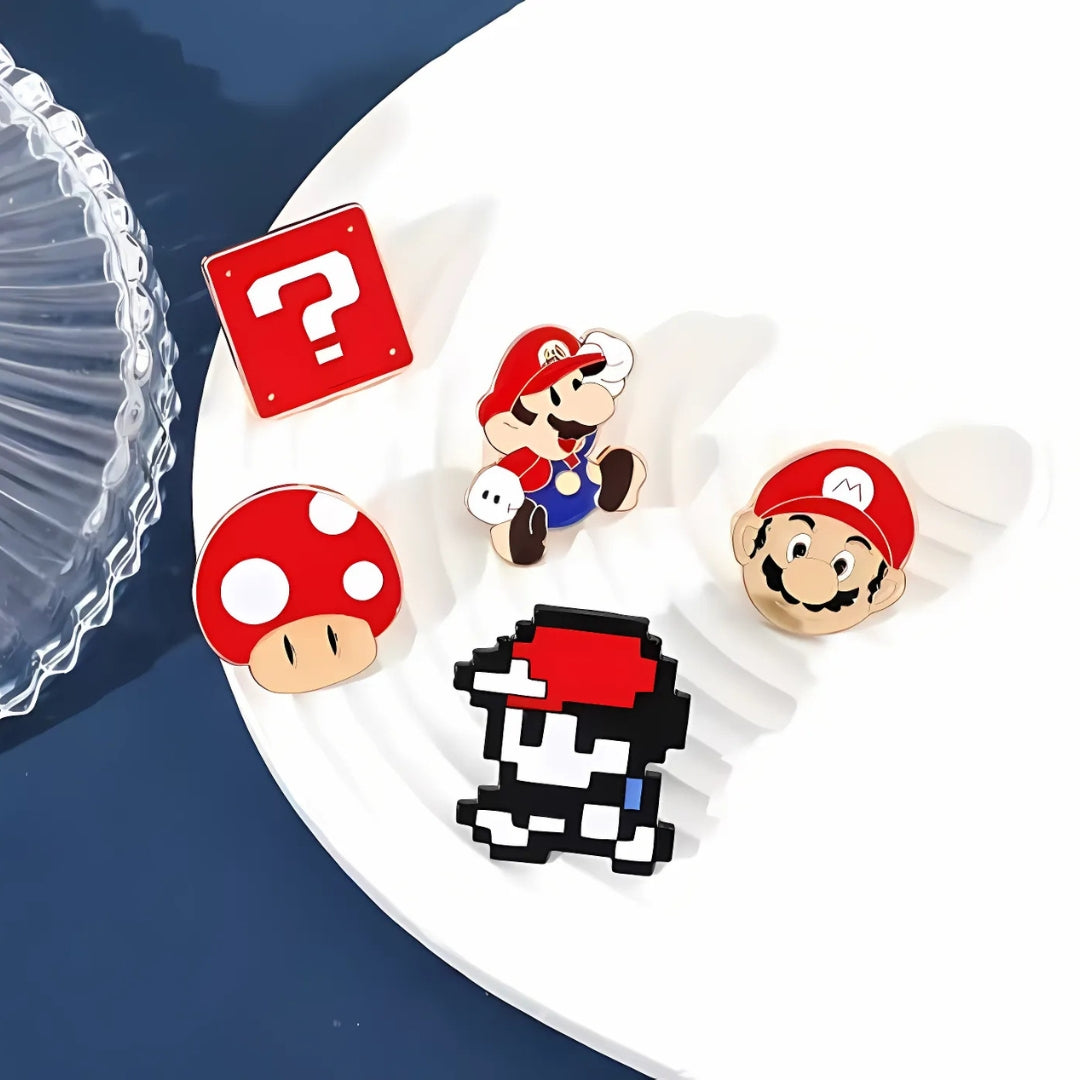Mario Lapel Pin - Tinyminymo