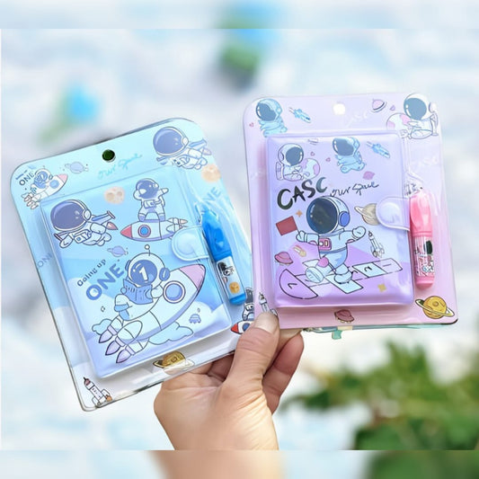 Mini Diary with Pen - Astronaut - Tinyminymo