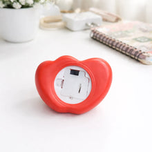 Load image into Gallery viewer, Battery Included Heart Light - Tinyminymo
