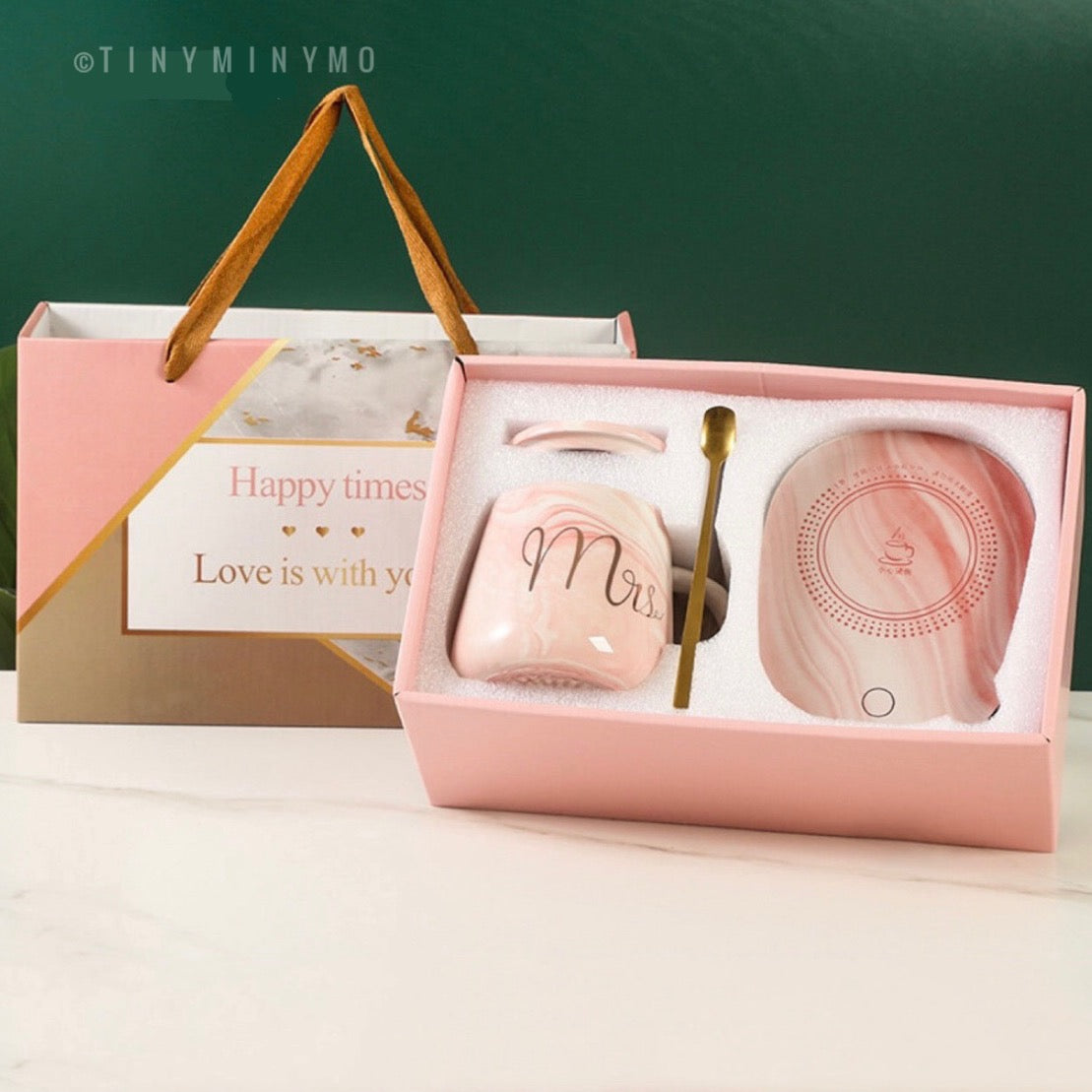 Mr and Mrs Mug with Warmer Lid and Spoon - Tinyminymo