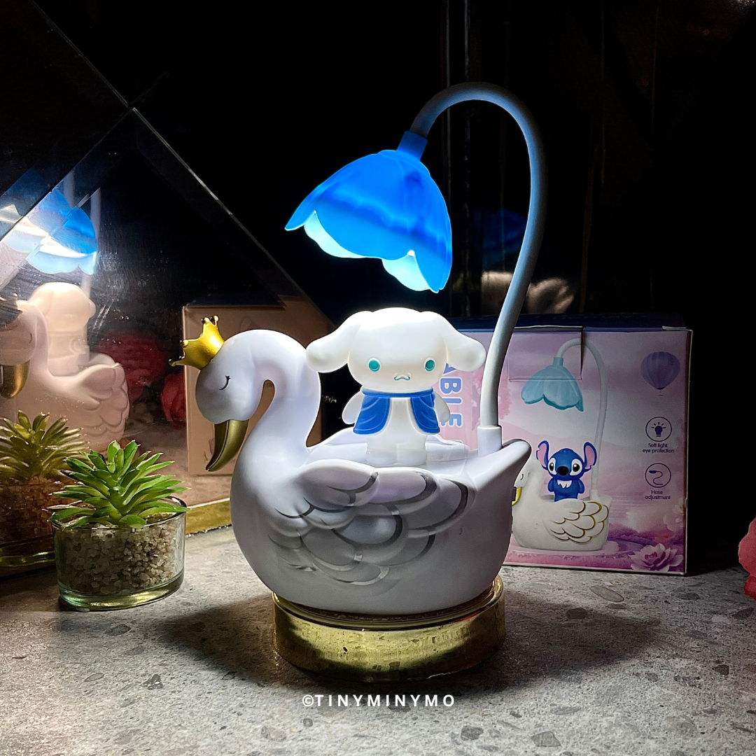 Multifunctional Duck LED Desk Lamp with White Light on a Dark Background - Tinyminymo