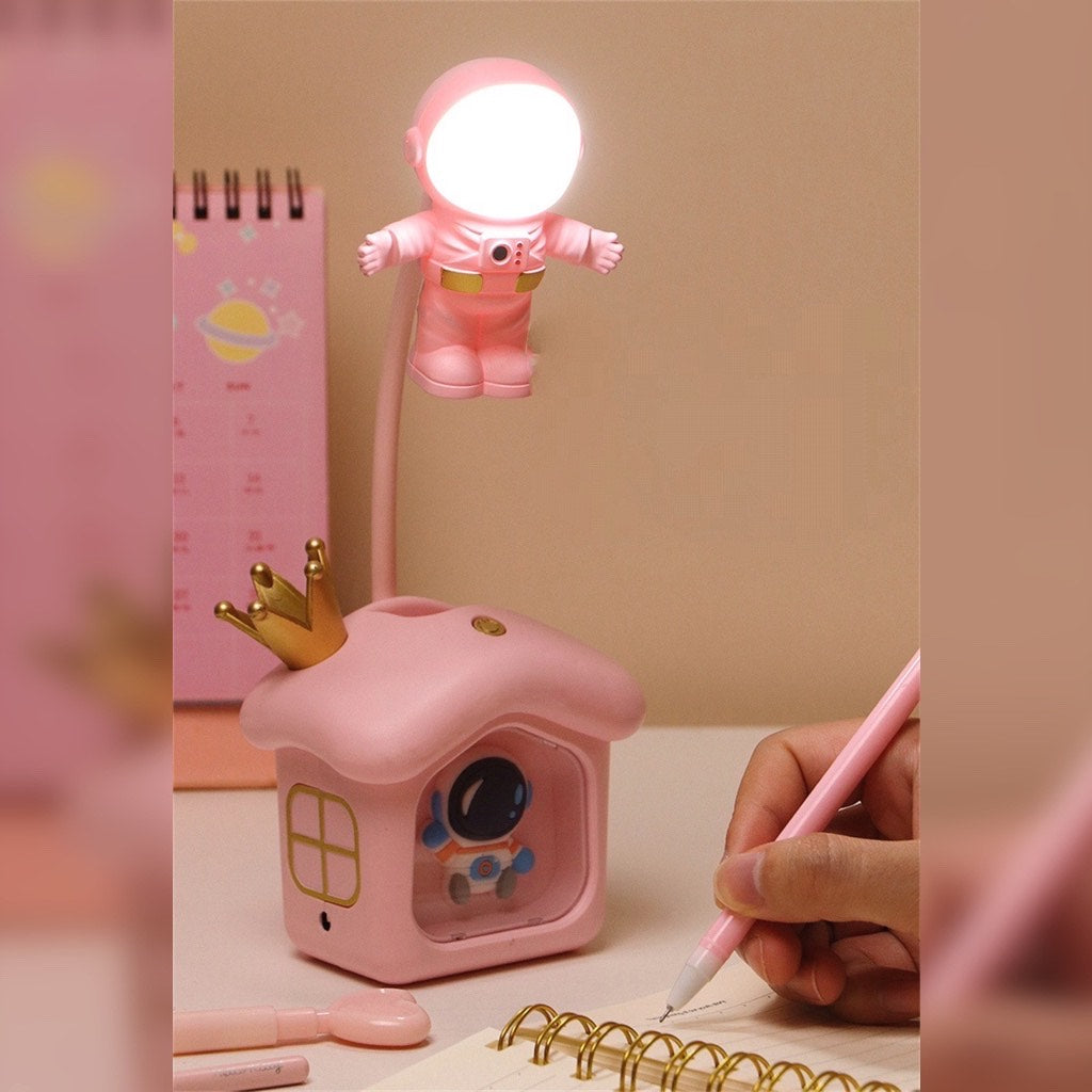 Multipurpose Astronaut Home LED Desk Lamp - Tinyminymo