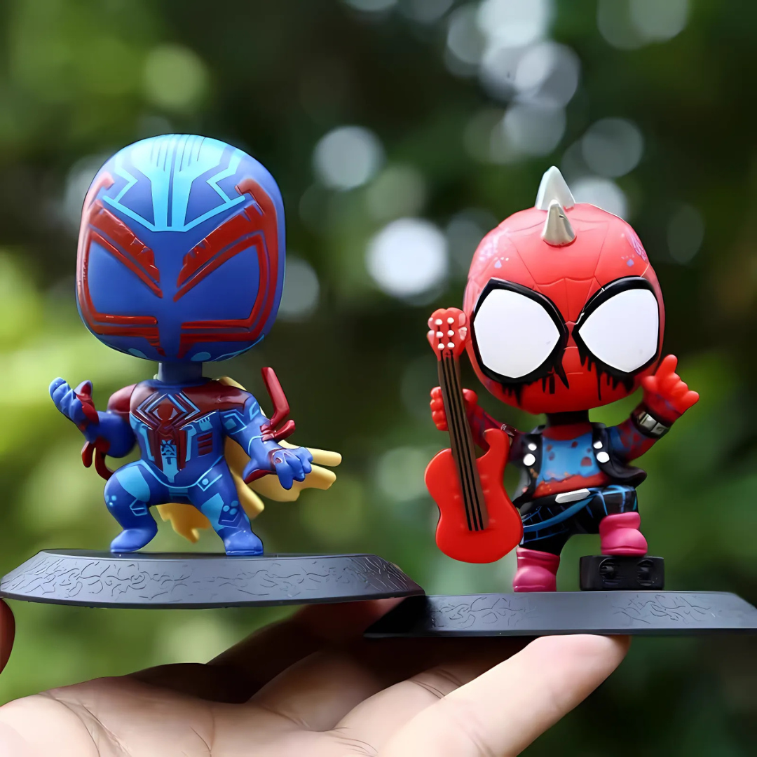 Two Multiverse Spiderman Action Figure held in a Hand - Tinyminymo