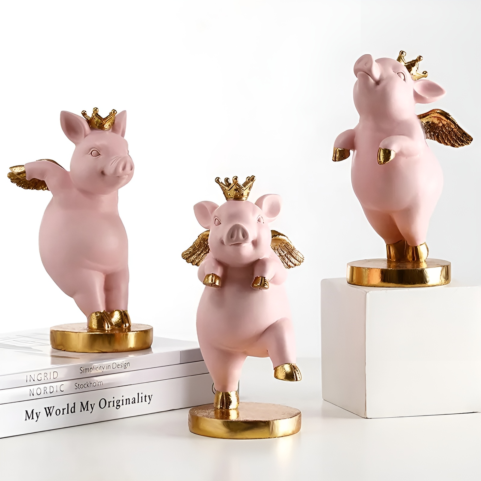Piggy with Golden Wings Figure - Tinyminymo