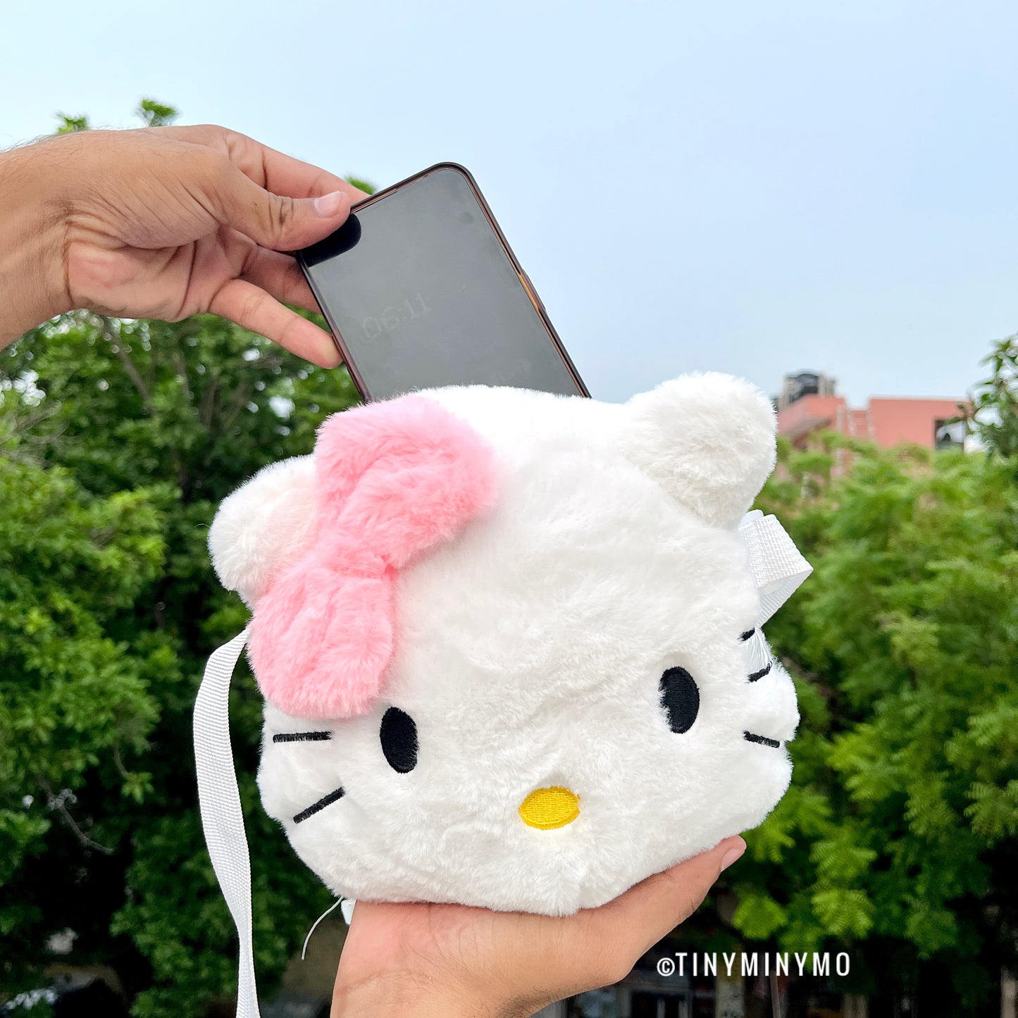 Plush Hello Kitty Sling Bag - Tinyminymo