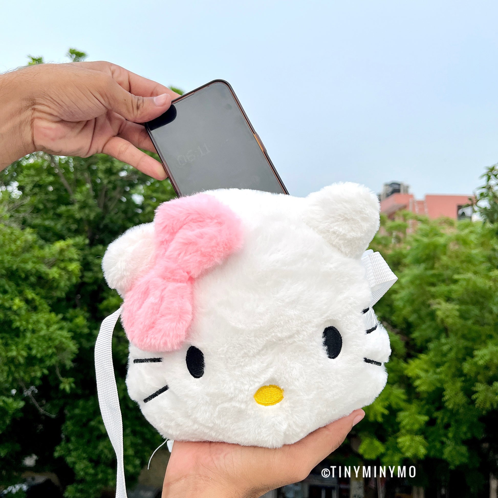 Plush Hello Kitty Sling Bag - Tinyminymo