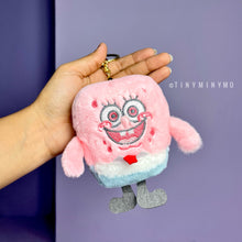 Load image into Gallery viewer, Plush SpongeBob 3D Keychain - Tinyminymo
