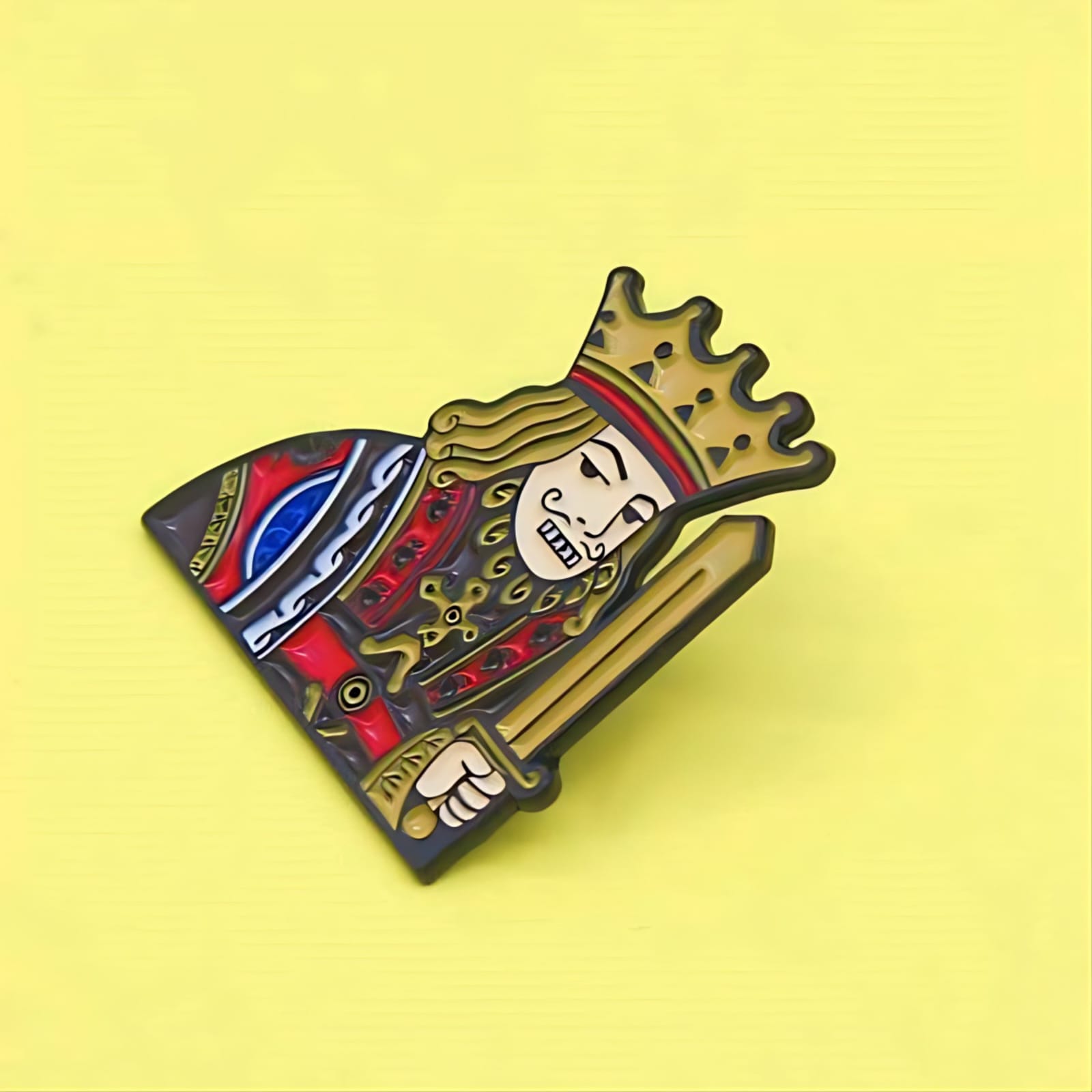 Poker King and Queen Lapel Pin - Tinyminymo