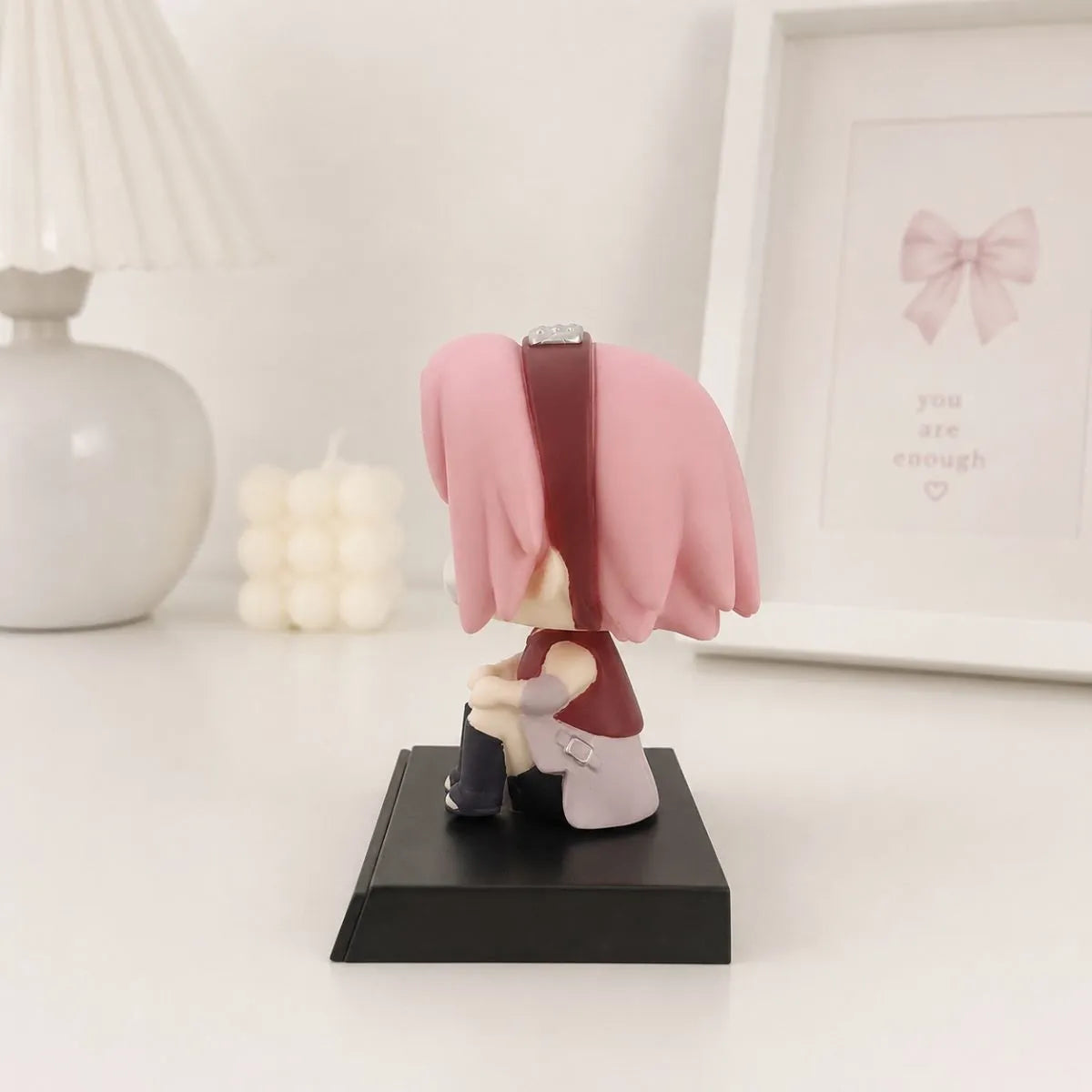 Side View of Sakura Bobblehead - Tinyminymo