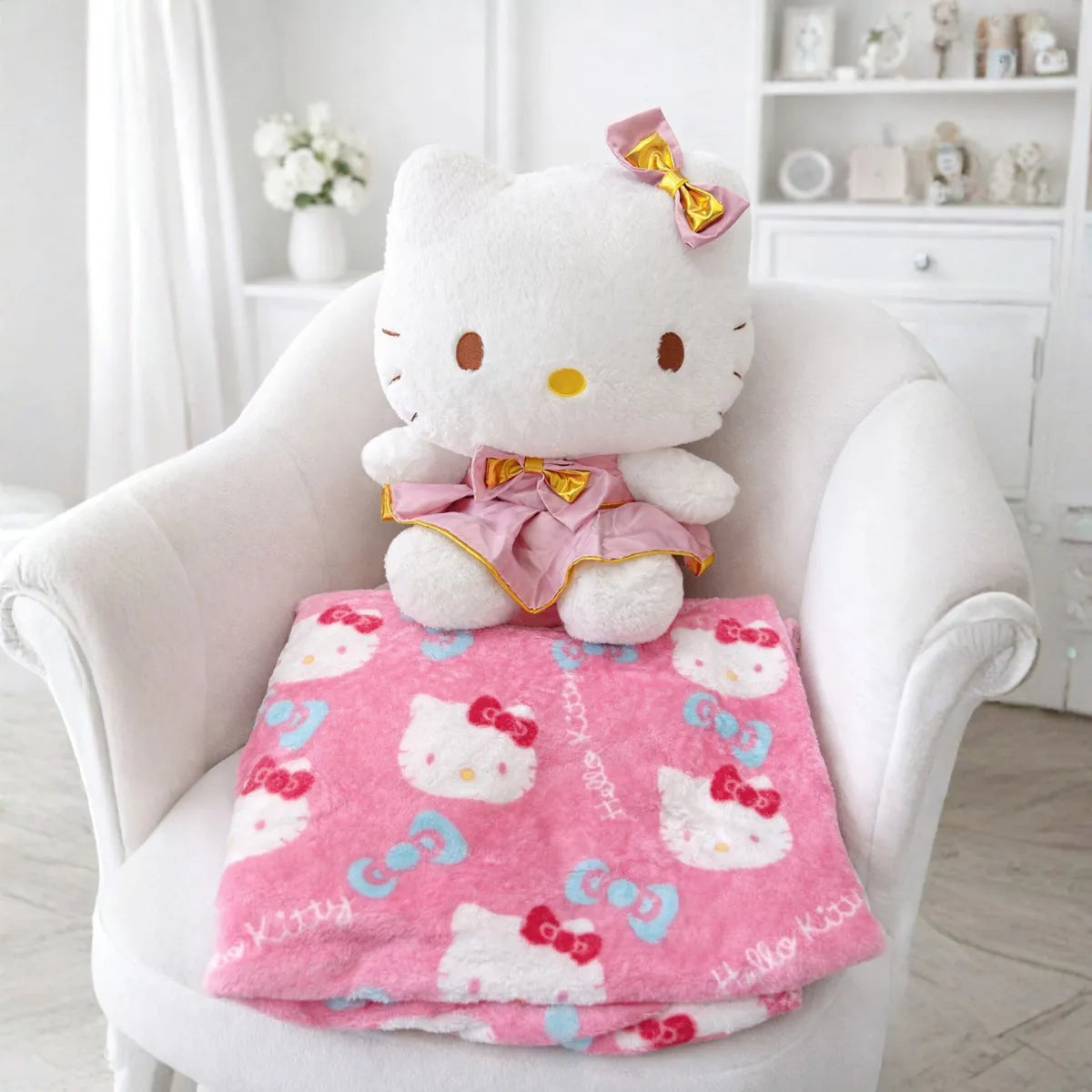 Hello Kitty Soft Toy with Blanket - Tinyminymo