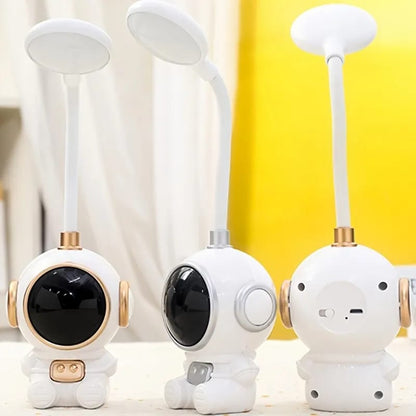 Sitting Astronaut LED Desk Lamp - Tinyminymo