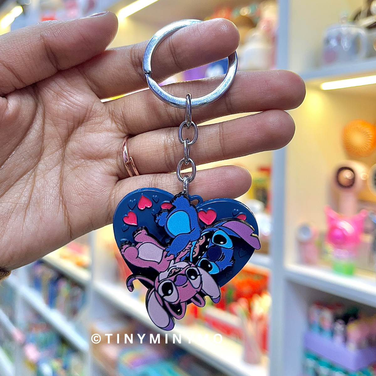 Rotating Metal Keychain with Stitch and Angel Character - Tinyminymo