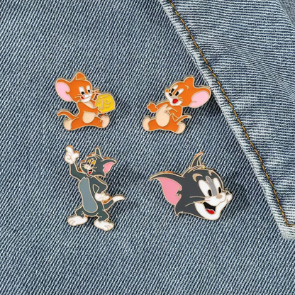 Tom and Jerry Lapel Pin - Tinyminymo