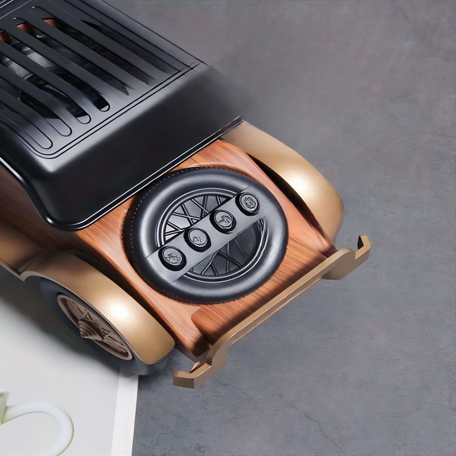 Vintage Car Shaped Bluetooth Speaker - Tinyminymo