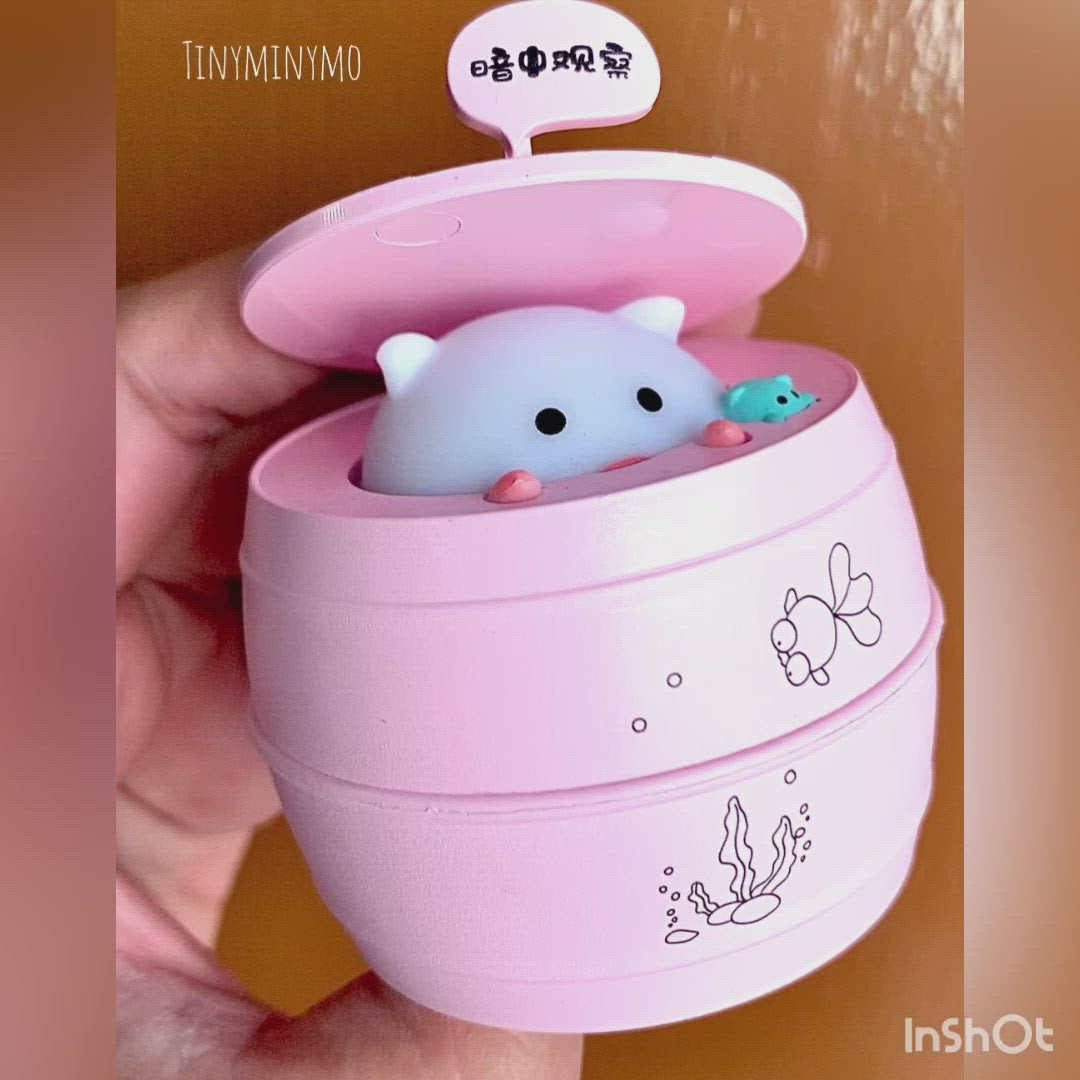 Pig in a Barrel Lamp - Tinyminymo
