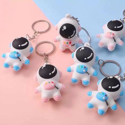 Astronaut Keychain without Lanyard - Tinyminymo