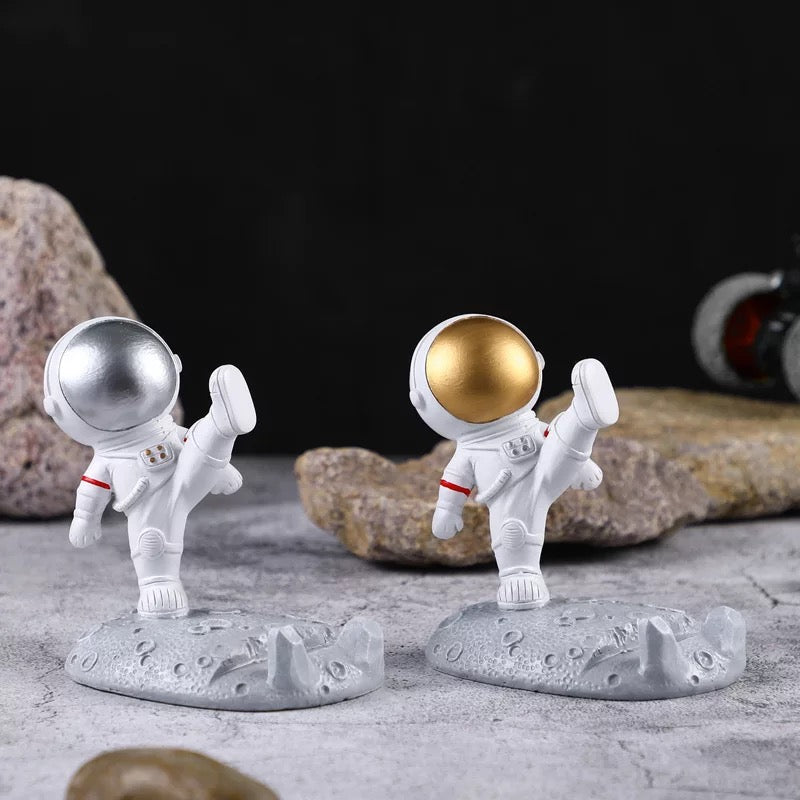Astronaut Mobile Holder - Kick - Tinyminymo