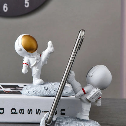 Astronaut Mobile Holder - Kick - Tinyminymo