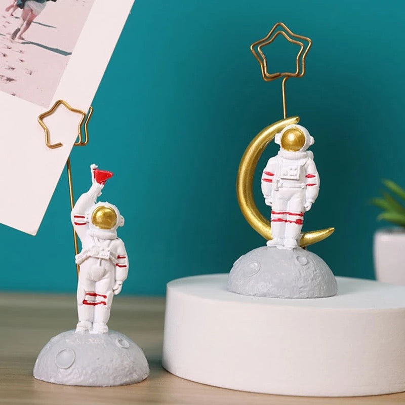Astronaut Photo/ Paper Holder - Tinyminymo