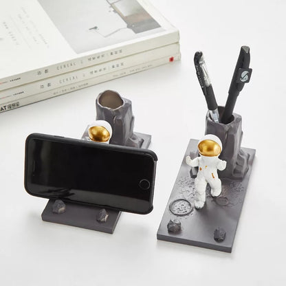 Astronaut Stationery and Phone Holder - Tinyminymo
