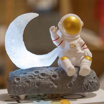 Astronaut Wireless Speaker with LED Luminous Moon - Tinyminymo