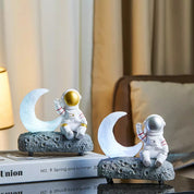 Astronaut Wireless Speaker with LED Luminous Moon - Tinyminymo