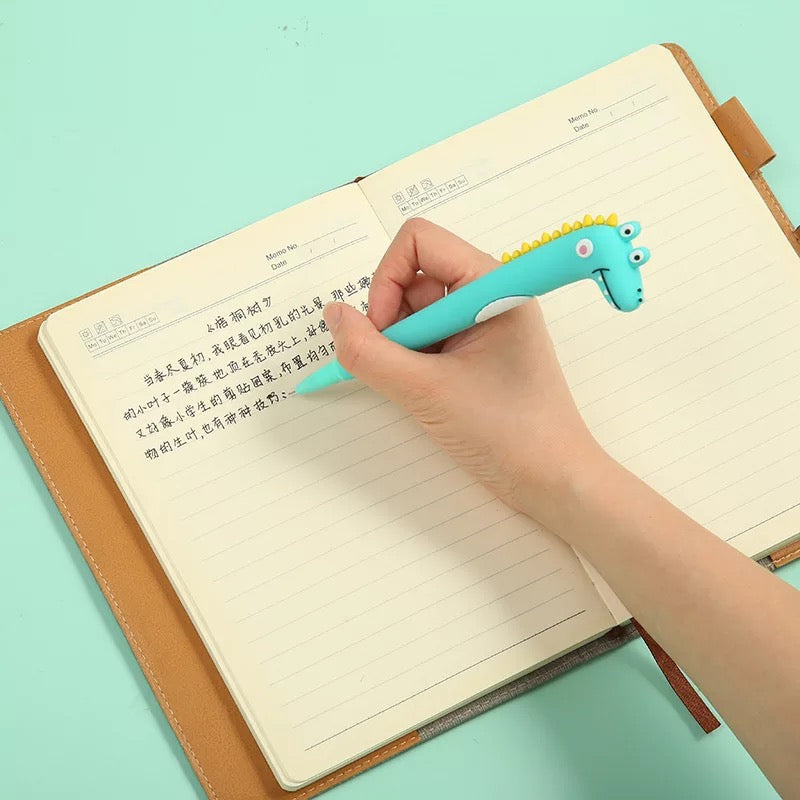 Blushing Crocodile Pen - Tinyminymo