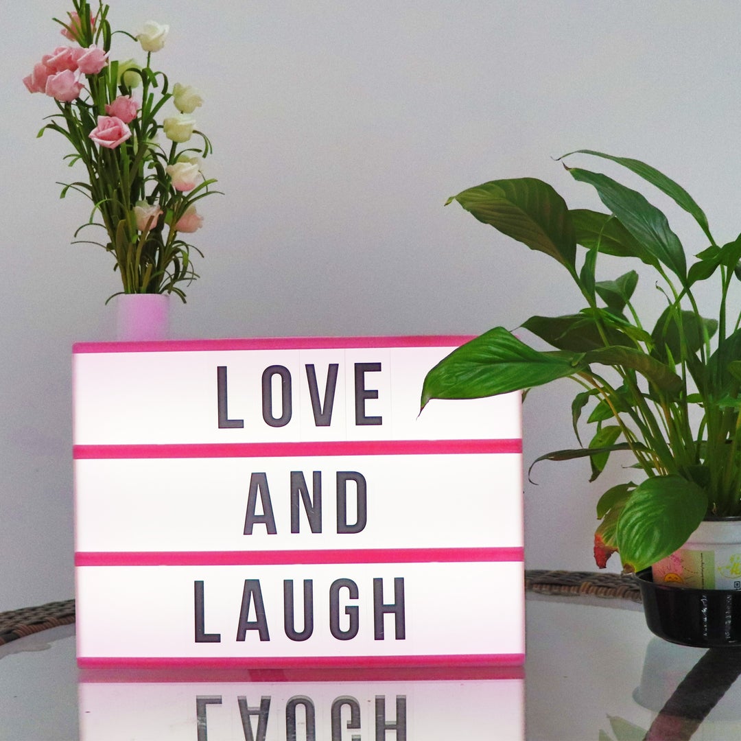 Colored Cinematic Lightbox - Tinyminymo