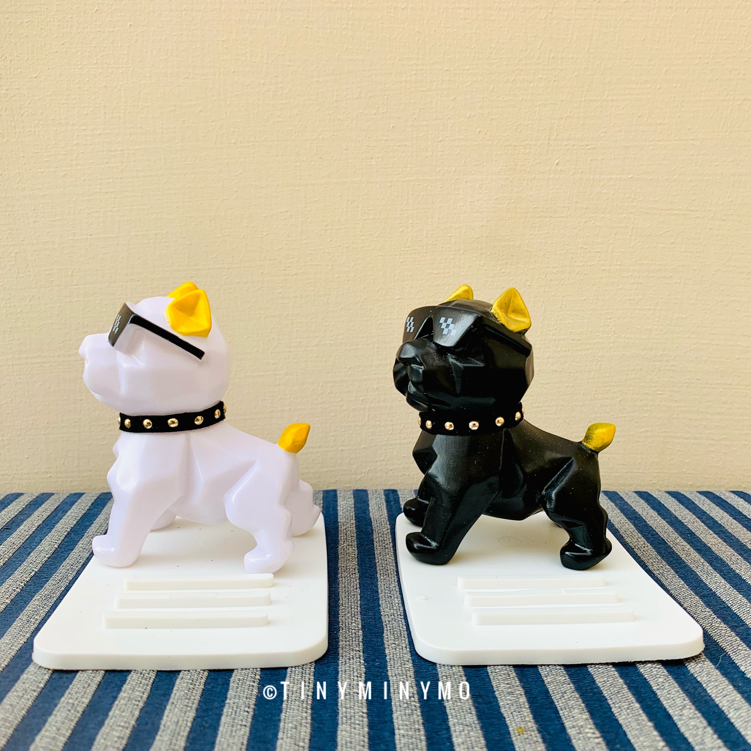 Cool Bull Dog Phone Holder - Tinyminymo