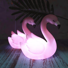 Load image into Gallery viewer, Mini Flamingo Light - Tinyminymo
