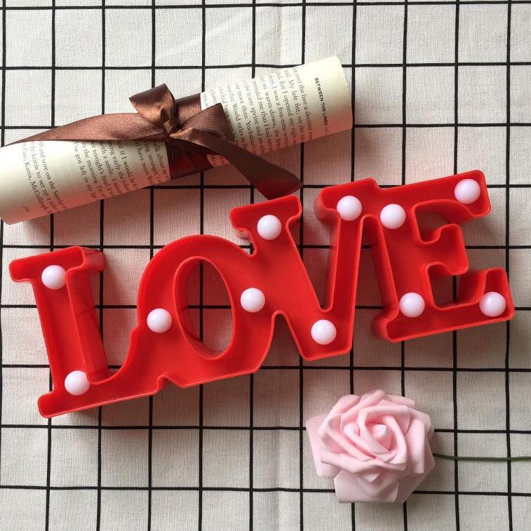 Love Marquee Light