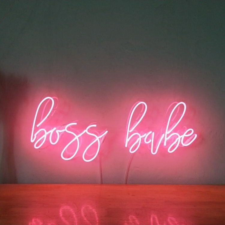 Boss Babe Neon Light - Medium