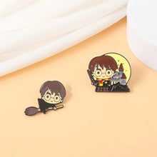 Load image into Gallery viewer, Harry Potter Lapel Pin - Tinyminymo
