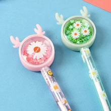 Load image into Gallery viewer, Reindeer Confetti Pen - Tinyminymo
