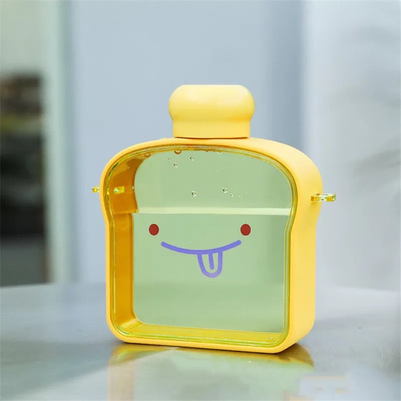 Toast Water Bottle - Tinyminymo