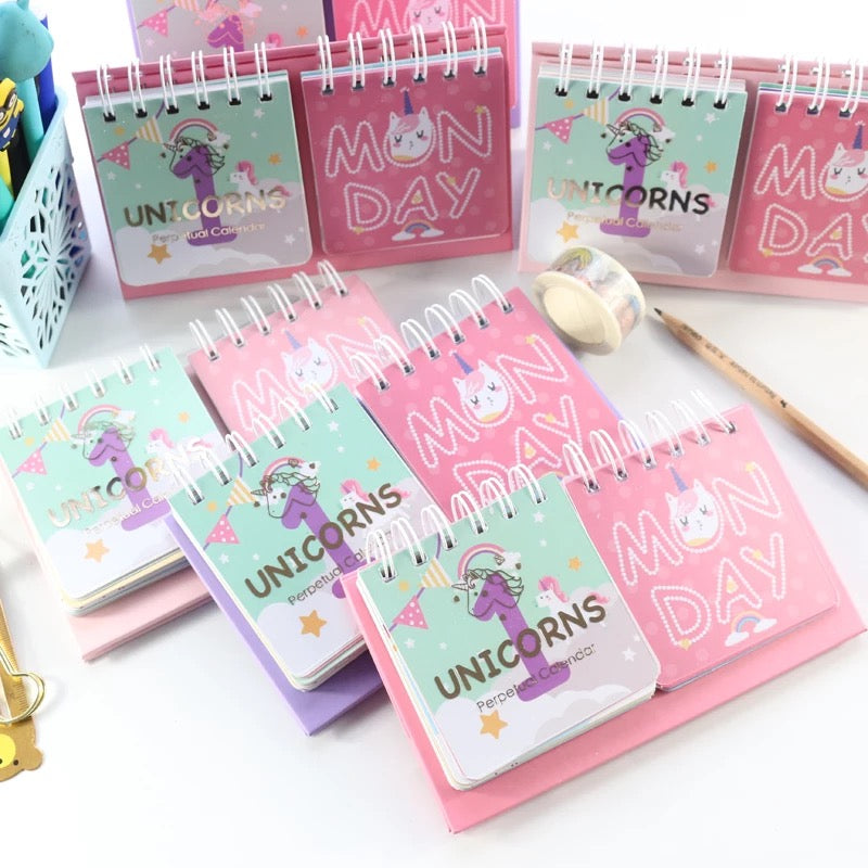 Unicorn Desk Calendar - Tinyminymo