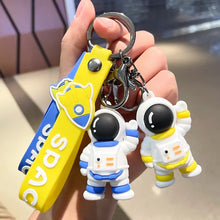 Load image into Gallery viewer, Waving Astronaut 3D Keychain - Tinyminymo
